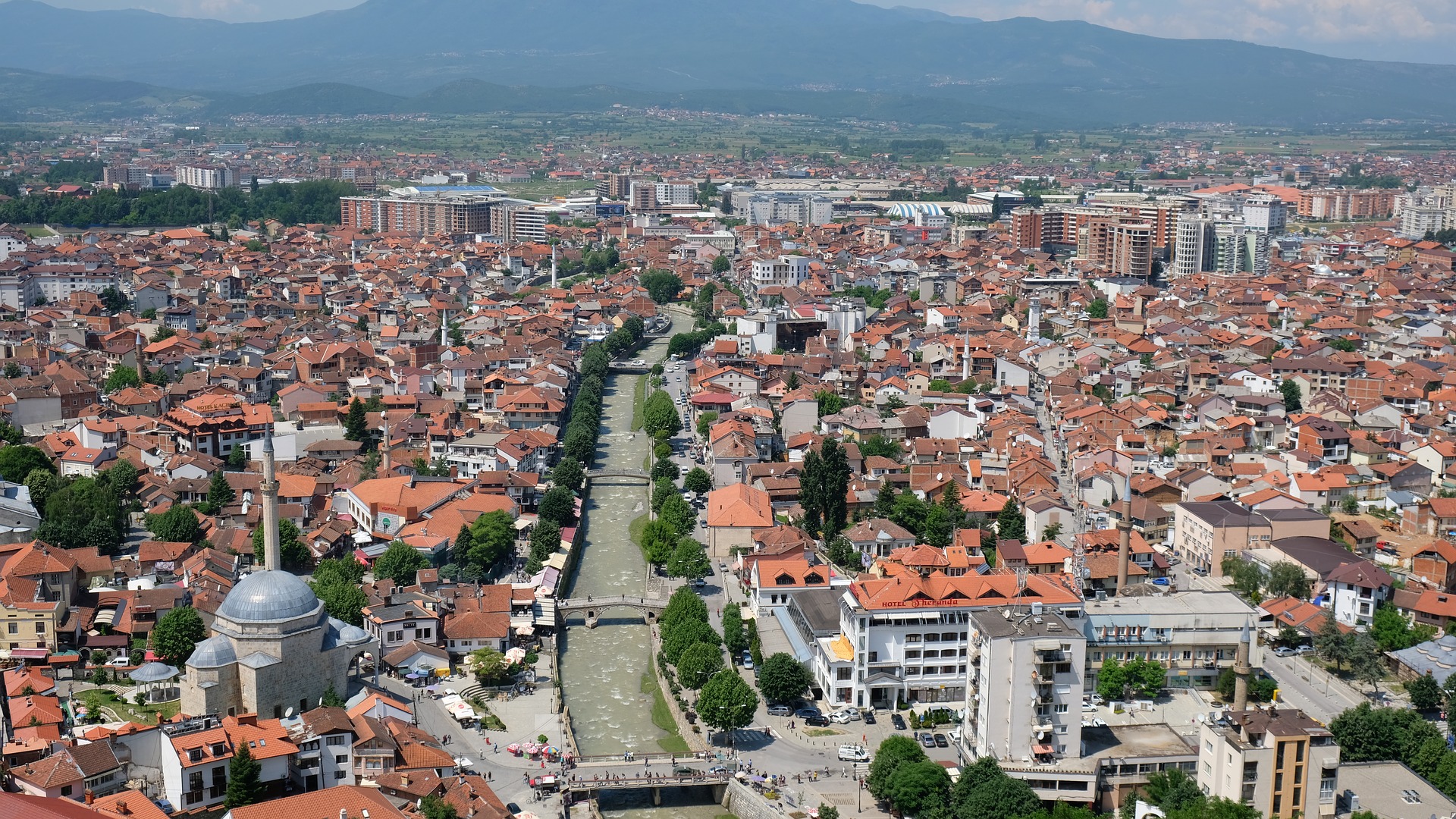 KOSOVO